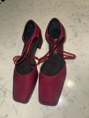 Madeline Stuart Women's Burgundy Strappy Square Toe Block Heel Pumps